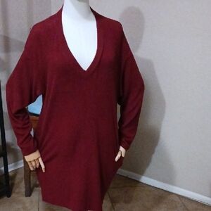 Socialite Maroon V-Neck Dress W/pockets